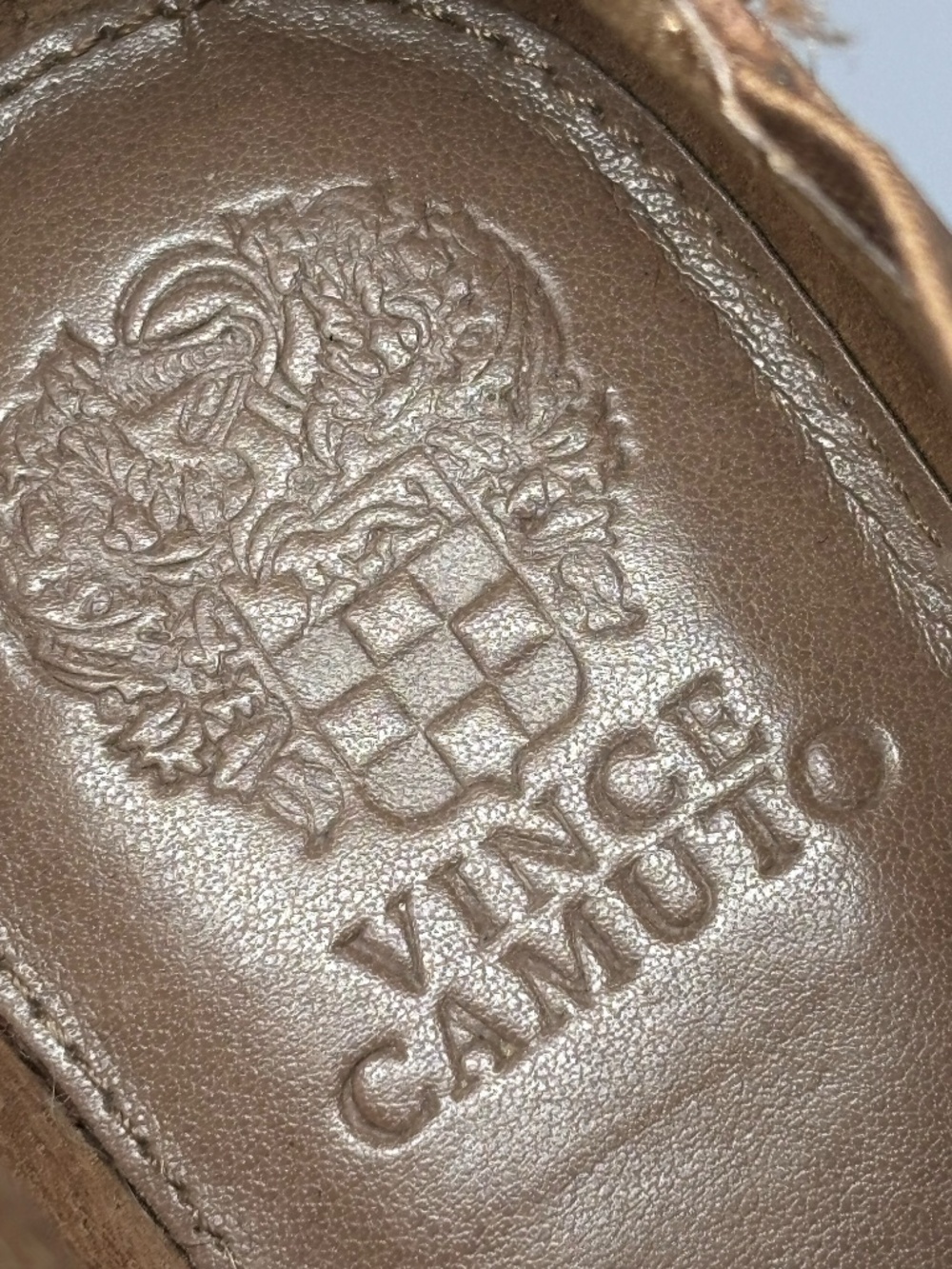 Vince Camuto Perforated Leather Ankle Booties Tan Brown Size 8M - Picture 9 of 11